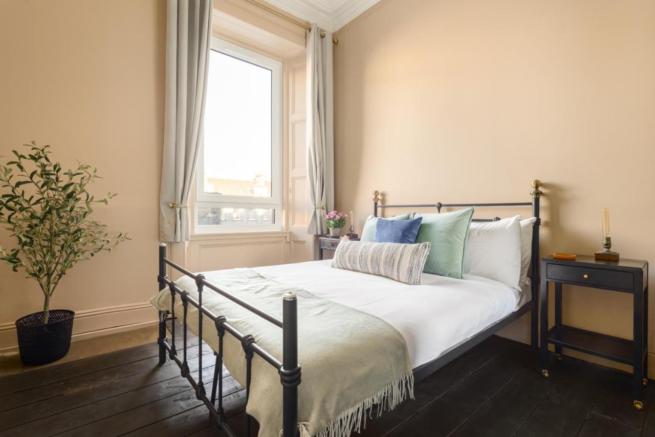 Spacious 2Br Leith Apartment Единбург Екстериор снимка