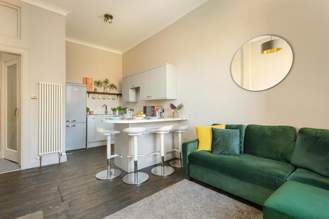 Spacious 2Br Leith Apartment Единбург Екстериор снимка